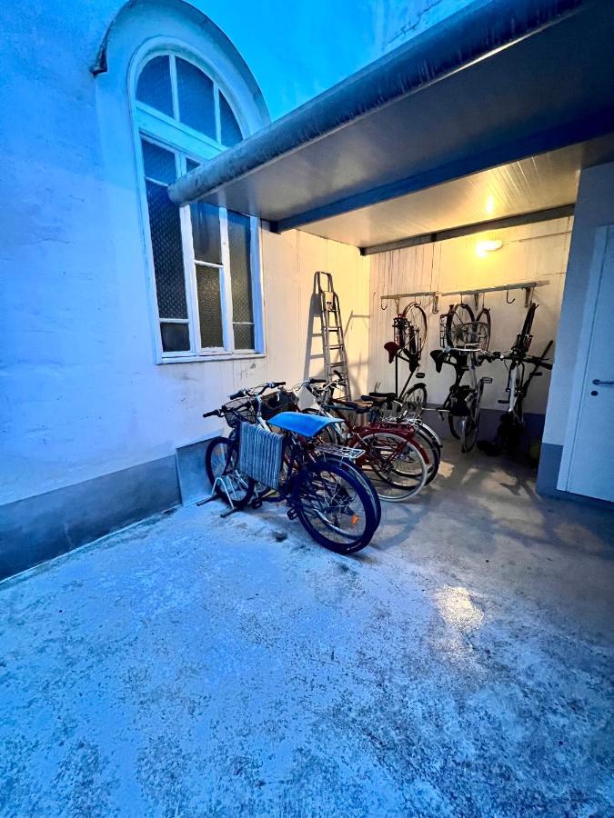 Suite Parking Bike 的里雅斯特 外观 照片